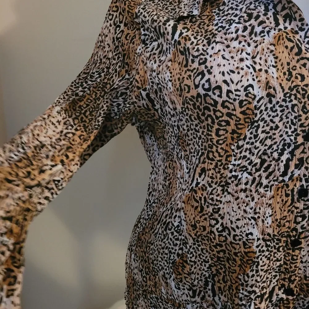 Stretchy leopard plus top - Picture 5 of 10